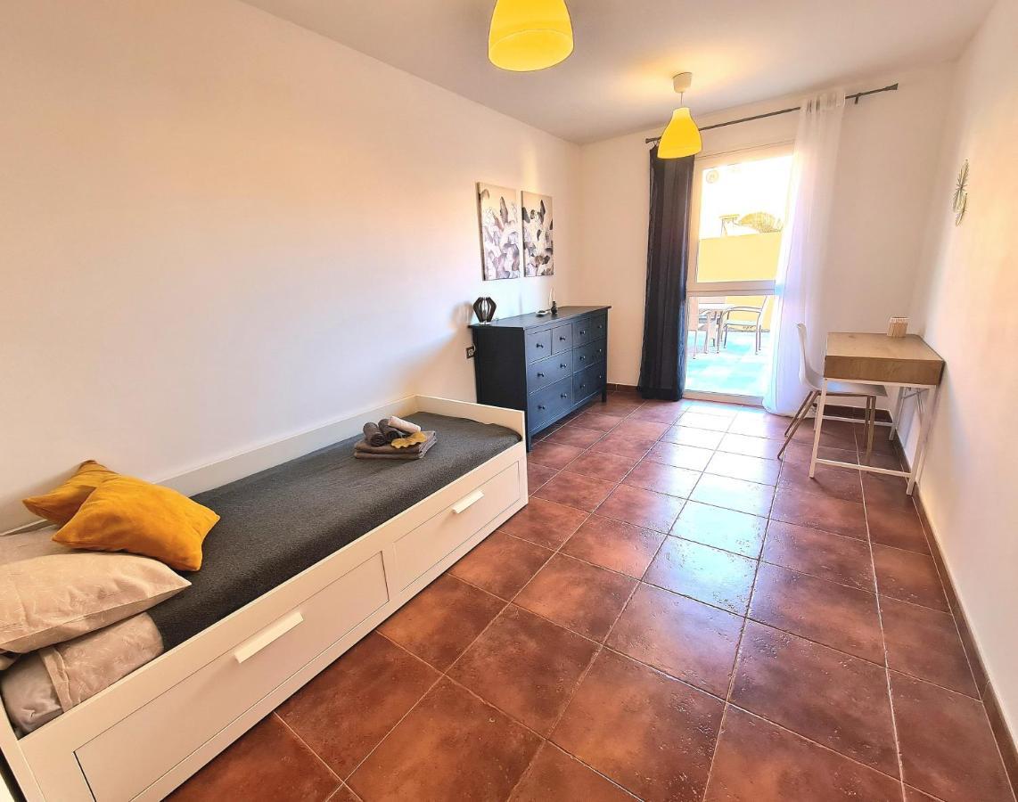 Casa Zalla 110M2, 200M2 Garden, Pool, 1Gb Wi-Fi, Private Parking Corralejo Exterior photo
