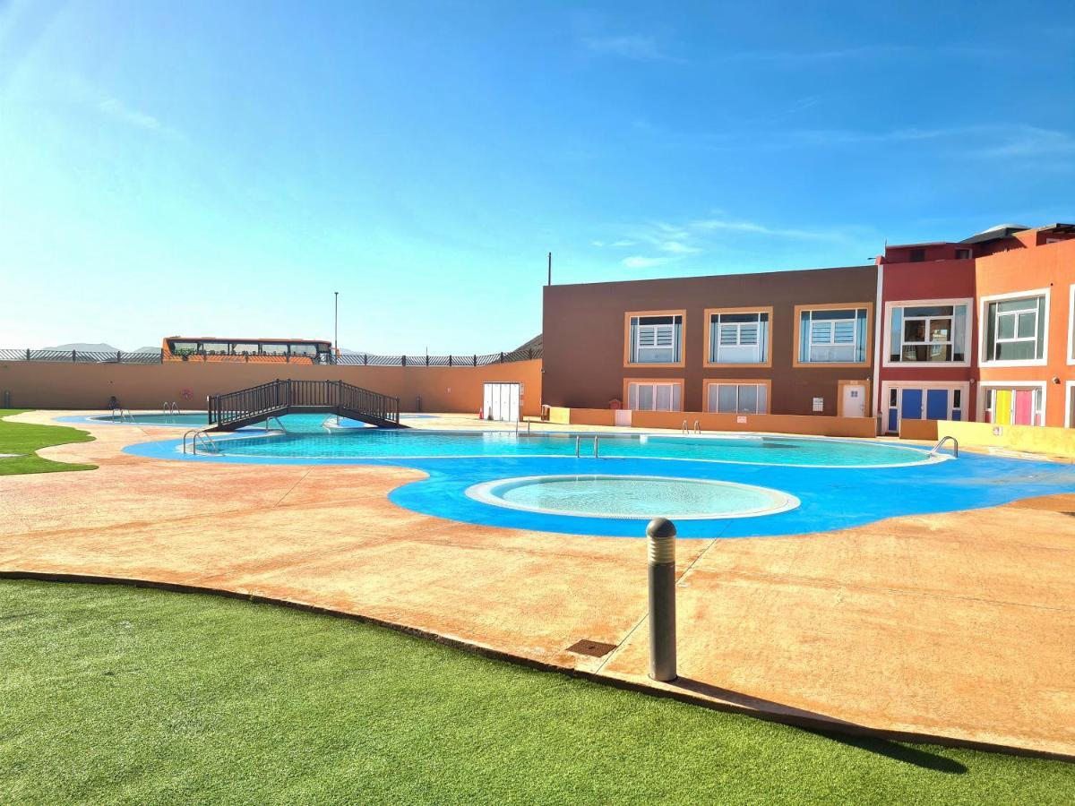 Casa Zalla 110M2, 200M2 Garden, Pool, 1Gb Wi-Fi, Private Parking Corralejo Exterior photo